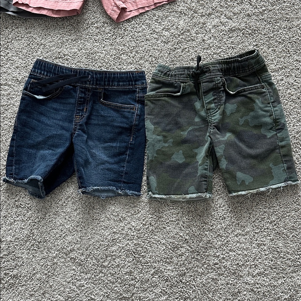 Lot of 9 Boys Shorts- Old Navy, Cat and Jack, Gap - Picture 6 of 9